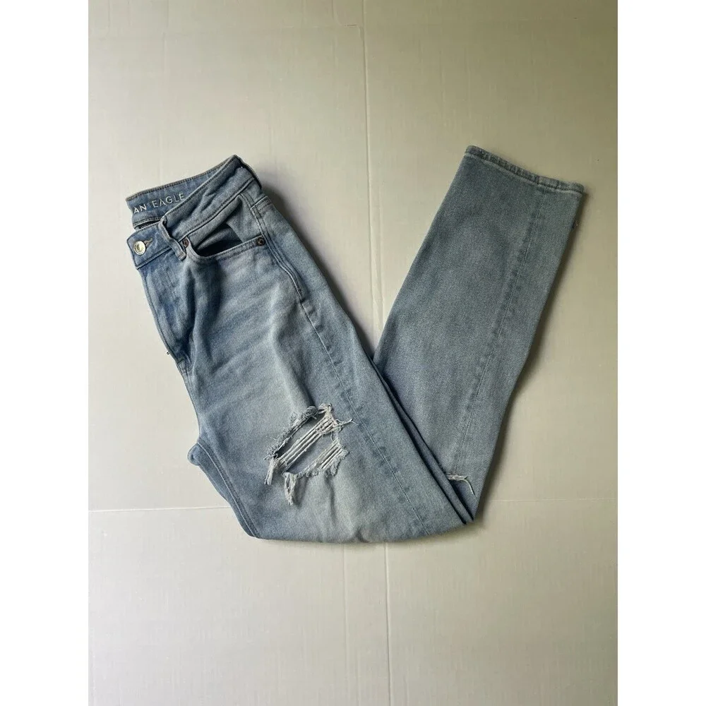 American‎ Eagle Womens Light Wash Distressed High Waisted Mom Jeans Regular